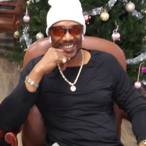 Meet your Posher, Laurence